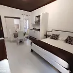 Апартаменты Travel's House *