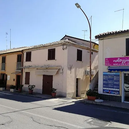 Travel's House Apartamento Tropea